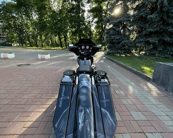 Черный Харлей-Дэвидсон FLHX Street Glide, объемом двигателя 0 л и пробегом 35 тыс. км за 39990 $, фото 3 на Automoto.ua