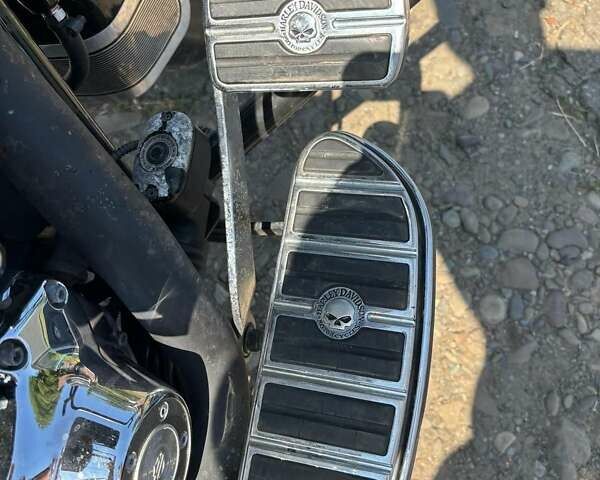 Чорний Харлей-Девідсон FLHX Street Glide, об'ємом двигуна 1.58 л та пробігом 37 тис. км за 11500 $, фото 1 на Automoto.ua