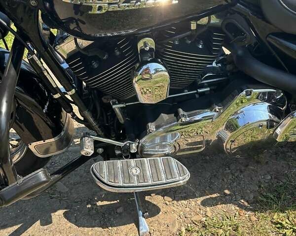 Чорний Харлей-Девідсон FLHX Street Glide, об'ємом двигуна 1.58 л та пробігом 37 тис. км за 11500 $, фото 2 на Automoto.ua