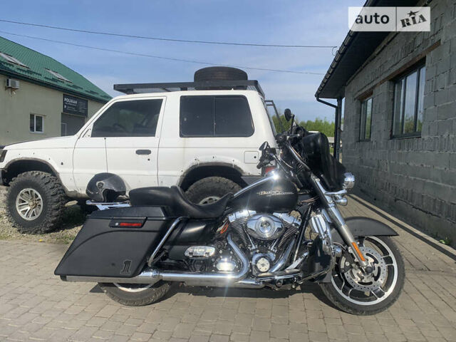 Черный Харлей-Дэвидсон FLHX Street Glide, объемом двигателя 1.69 л и пробегом 64 тыс. км за 12500 $, фото 3 на Automoto.ua