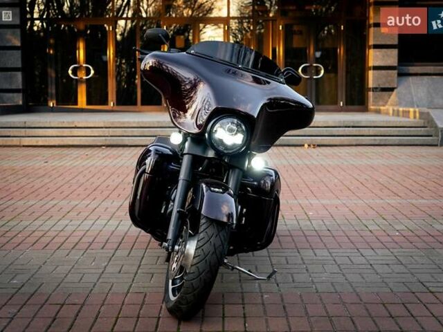 Харлей-Дэвидсон FLHX Street Glide, объемом двигателя 1.7 л и пробегом 59 тыс. км за 12900 $, фото 15 на Automoto.ua