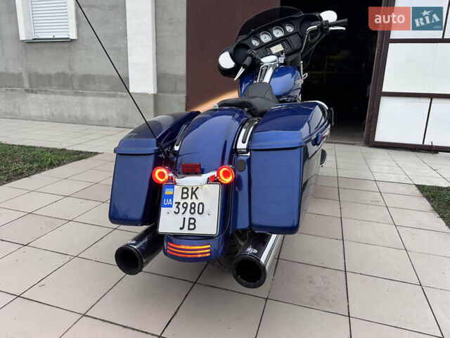 Харлей-Дэвидсон FLHX Street Glide, объемом двигателя 1.7 л и пробегом 42 тыс. км за 14500 $, фото 5 на Automoto.ua