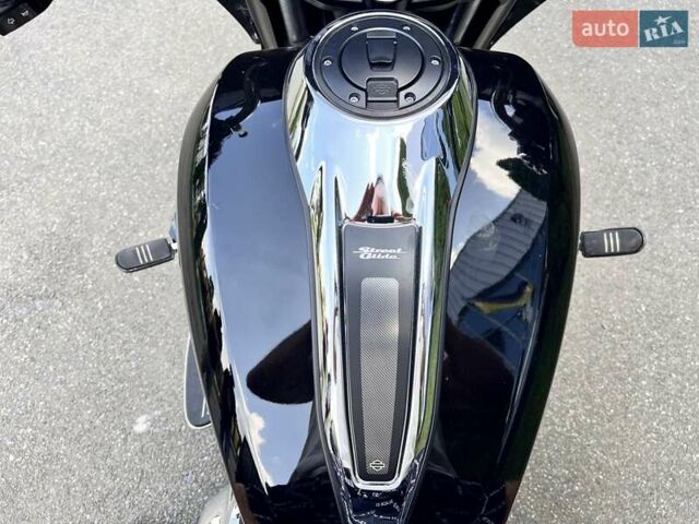 Черный Харлей-Дэвидсон FLHXS, объемом двигателя 2 л и пробегом 2 тыс. км за 29000 $, фото 20 на Automoto.ua