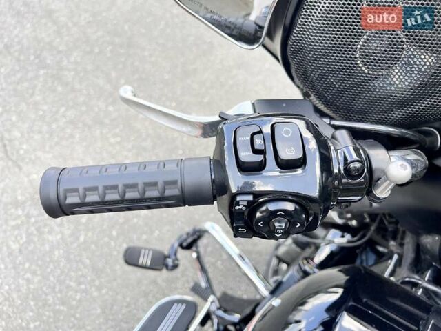 Черный Харлей-Дэвидсон FLHXS, объемом двигателя 2 л и пробегом 2 тыс. км за 29000 $, фото 22 на Automoto.ua