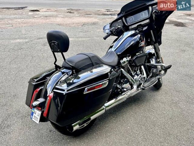 Черный Харлей-Дэвидсон FLHXS, объемом двигателя 2 л и пробегом 2 тыс. км за 29000 $, фото 8 на Automoto.ua