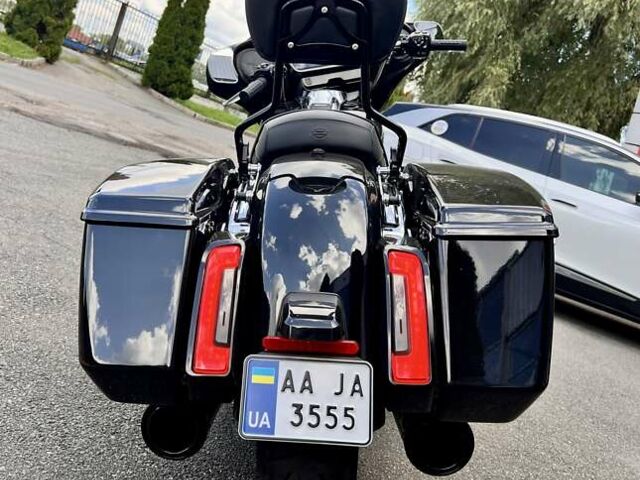 Черный Харлей-Дэвидсон FLHXS, объемом двигателя 2 л и пробегом 2 тыс. км за 29000 $, фото 7 на Automoto.ua