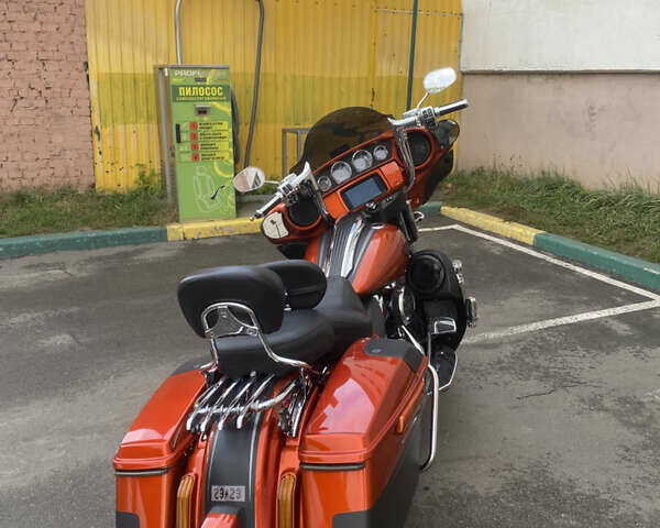 Красный Харлей-Дэвидсон FLHXSE, объемом двигателя 1.92 л и пробегом 26 тыс. км за 28000 $, фото 7 на Automoto.ua