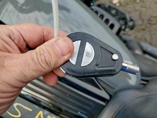 Харлей-Девідсон FLHXSE, об'ємом двигуна 0 л та пробігом 0 тис. км за 6300 $, фото 4 на Automoto.ua