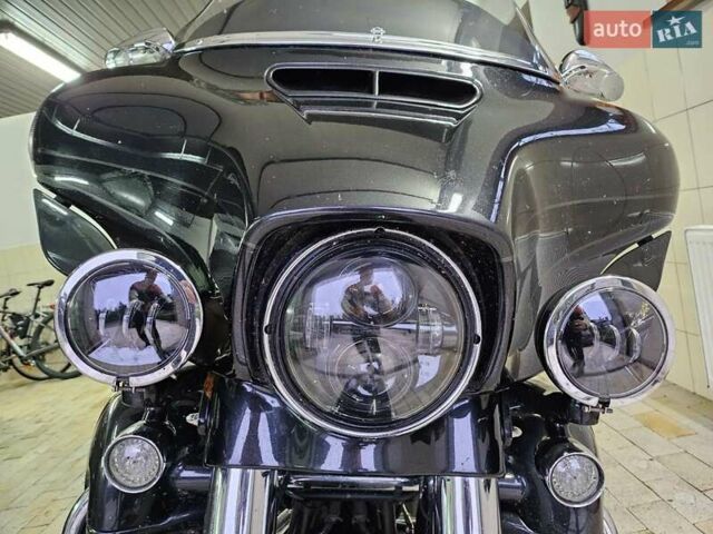 Серый Харлей-Дэвидсон FLHXSE, объемом двигателя 1.87 л и пробегом 32 тыс. км за 21600 $, фото 6 на Automoto.ua