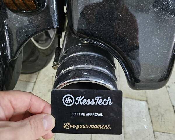 Серый Харлей-Дэвидсон FLHXSE, объемом двигателя 1.87 л и пробегом 32 тыс. км за 21600 $, фото 12 на Automoto.ua