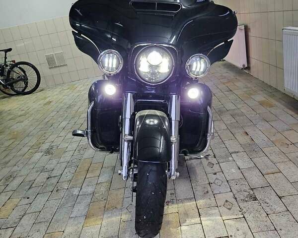 Серый Харлей-Дэвидсон FLHXSE, объемом двигателя 1.87 л и пробегом 32 тыс. км за 21600 $, фото 3 на Automoto.ua