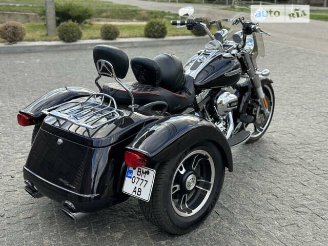 Харлей-Дэвидсон FLRT 2016 в Сумах на Automoto.ua Фиолетовый Харлей-Дэвидсон FLRT, объемом двигателя 1.7 л и пробегом 8 тыс. км за 19999 $, фото 18 на Automoto.ua