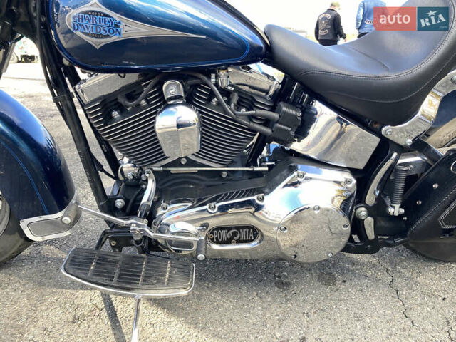 Синій Харлей-Девідсон FLSTC, об'ємом двигуна 1.45 л та пробігом 48 тис. км за 9000 $, фото 4 на Automoto.ua
