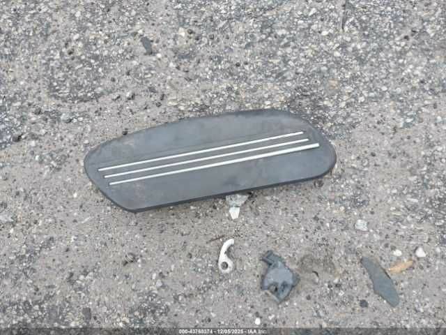 Харлей-Девідсон FLTRX, об'ємом двигуна 1.9 л та пробігом 0 тис. км за 12500 $, фото 11 на Automoto.ua