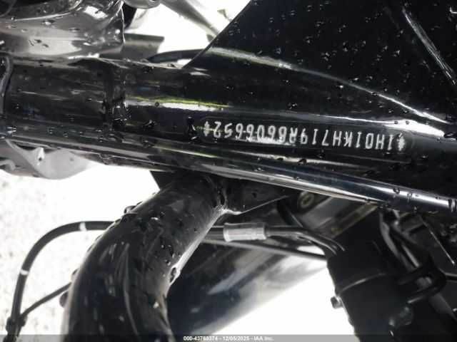 Харлей-Девідсон FLTRX, об'ємом двигуна 1.9 л та пробігом 0 тис. км за 12500 $, фото 9 на Automoto.ua