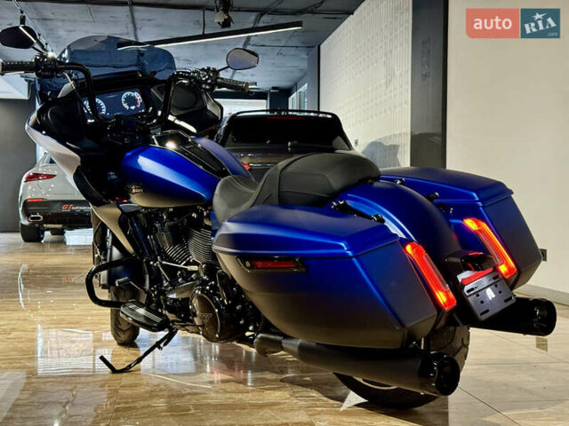 Синій Харлей-Девідсон FLTRX Road Glide, об'ємом двигуна 2 л та пробігом 1 тис. км за 44000 $, фото 13 на Automoto.ua