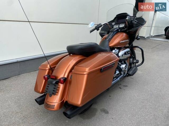 Помаранчевий Харлей-Девідсон FLTRX Road Glide, об'ємом двигуна 1.8 л та пробігом 10 тис. км за 20700 $, фото 5 на Automoto.ua