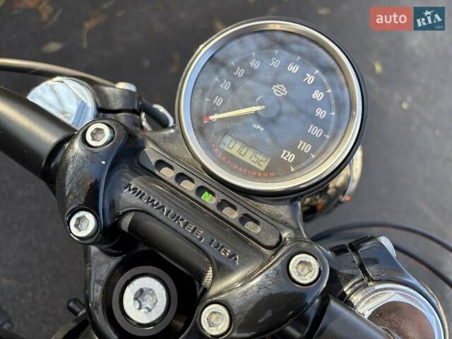 Чорний Харлей-Девідсон Forty-Eight, об'ємом двигуна 1.2 л та пробігом 10 тис. км за 9300 $, фото 4 на Automoto.ua