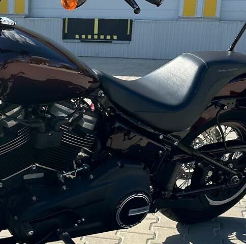 Черный Харлей-Дэвидсон FXBB, объемом двигателя 1.75 л и пробегом 7 тыс. км за 17400 $, фото 3 на Automoto.ua