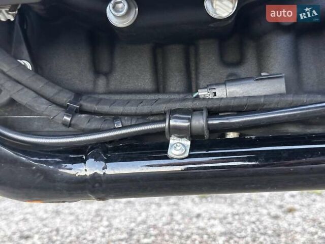 Красный Харлей-Дэвидсон Low Rider	, объемом двигателя 1.87 л и пробегом 24 тыс. км за 23199 $, фото 35 на Automoto.ua