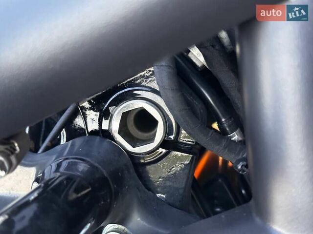 Красный Харлей-Дэвидсон Low Rider	, объемом двигателя 1.87 л и пробегом 24 тыс. км за 23199 $, фото 34 на Automoto.ua