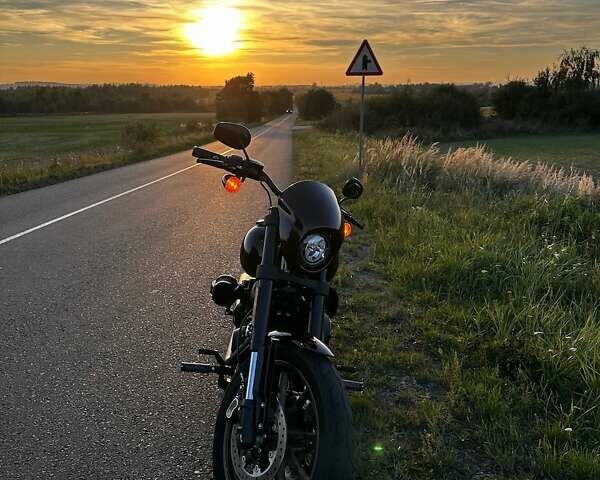 Красный Харлей-Дэвидсон Low Rider	, объемом двигателя 1.87 л и пробегом 24 тыс. км за 23199 $, фото 22 на Automoto.ua