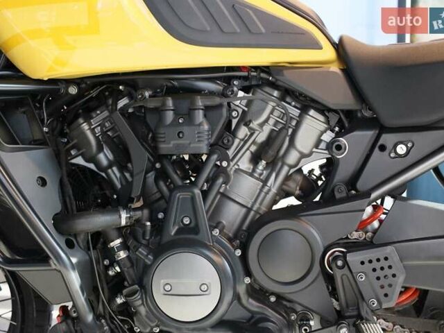 Желтый Харлей-Дэвидсон Pan America 1250 Special, объемом двигателя 1.25 л и пробегом 9 тыс. км за 22355 $, фото 2 на Automoto.ua