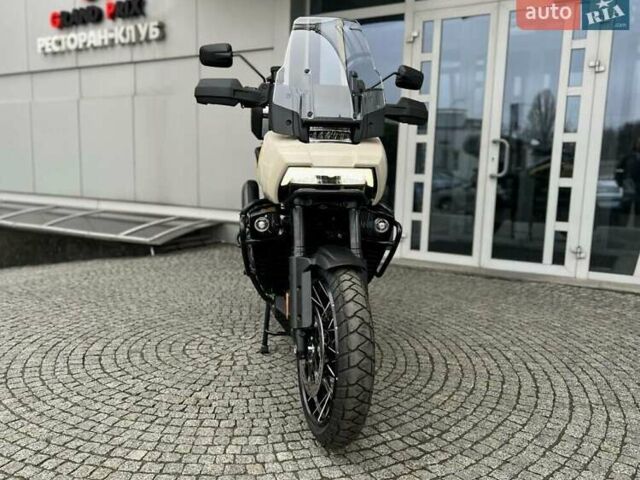 Желтый Харлей-Дэвидсон Pan America 1250 Special, объемом двигателя 1.25 л и пробегом 9 тыс. км за 22355 $, фото 12 на Automoto.ua