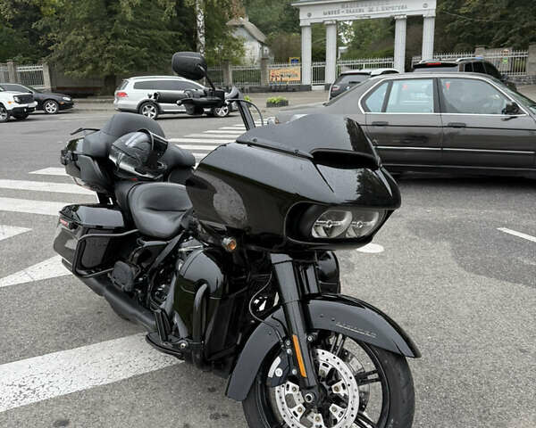 Черный Харлей-Дэвидсон Road Glide Limited, объемом двигателя 0 л и пробегом 40 тыс. км за 23000 $, фото 11 на Automoto.ua