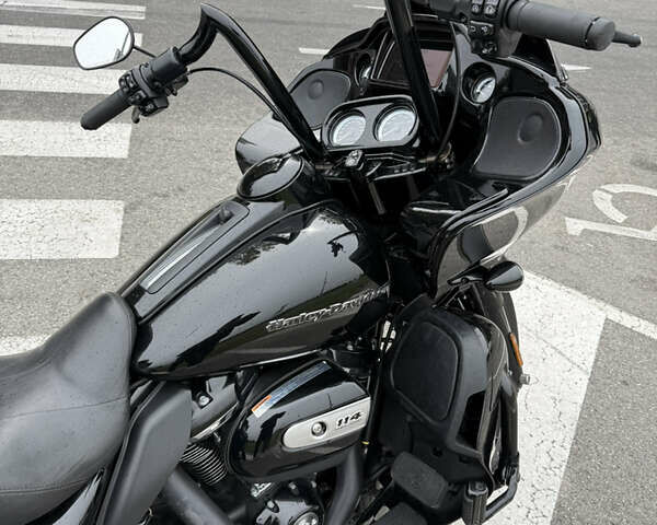 Черный Харлей-Дэвидсон Road Glide Limited, объемом двигателя 0 л и пробегом 40 тыс. км за 23000 $, фото 7 на Automoto.ua