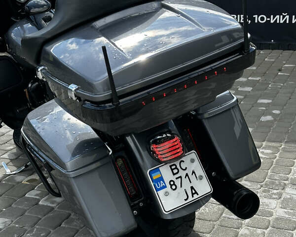 Серый Харлей-Дэвидсон Road Glide Limited, объемом двигателя 1.87 л и пробегом 20 тыс. км за 25500 $, фото 6 на Automoto.ua