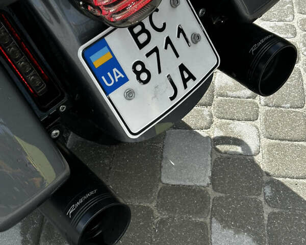 Серый Харлей-Дэвидсон Road Glide Limited, объемом двигателя 1.87 л и пробегом 20 тыс. км за 25500 $, фото 12 на Automoto.ua