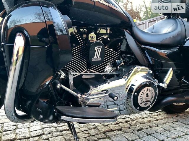 Чорний Харлей-Девідсон Road Glide Special, об'ємом двигуна 1.7 л та пробігом 15 тис. км за 23200 $, фото 30 на Automoto.ua