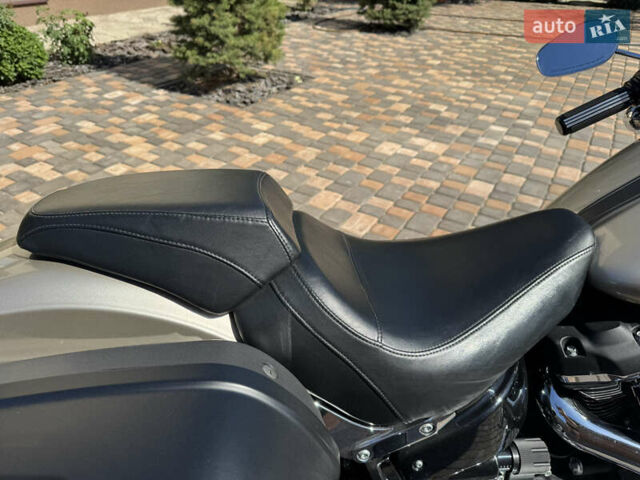 Харлей-Дэвидсон Sport Glide, объемом двигателя 1.7 л и пробегом 29 тыс. км за 16500 $, фото 6 на Automoto.ua
