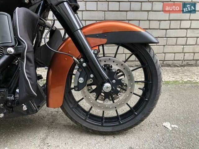 Помаранчевий Харлей-Девідсон Touring, об'ємом двигуна 1.75 л та пробігом 21 тис. км за 18899 $, фото 7 на Automoto.ua