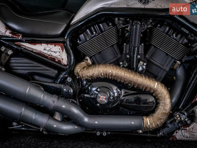 Білий Харлей-Девідсон VRSCD Night Rod, об'ємом двигуна 1.25 л та пробігом 27 тис. км за 28000 $, фото 7 на Automoto.ua