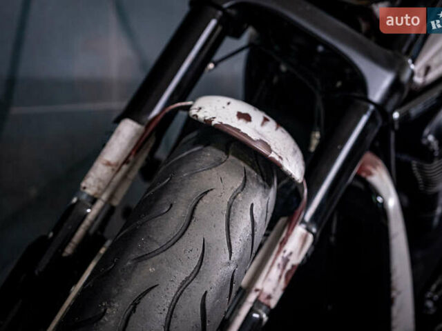 Білий Харлей-Девідсон VRSCD Night Rod, об'ємом двигуна 1.25 л та пробігом 27 тис. км за 28000 $, фото 26 на Automoto.ua