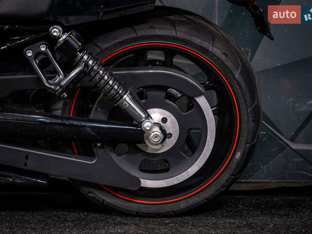 Чорний Харлей-Девідсон VRSCD Night Rod, об'ємом двигуна 0 л та пробігом 7 тис. км за 21000 $, фото 11 на Automoto.ua