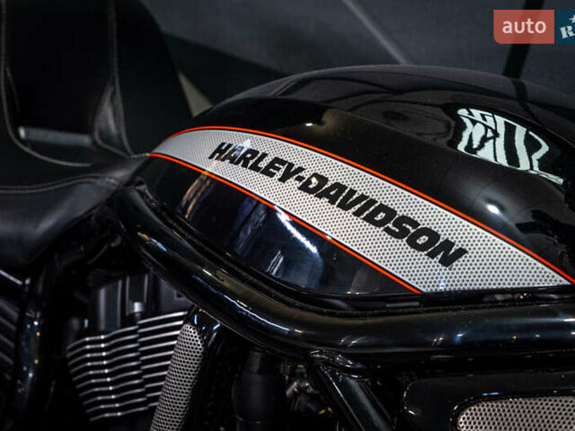 Чорний Харлей-Девідсон VRSCD Night Rod, об'ємом двигуна 0 л та пробігом 7 тис. км за 21000 $, фото 20 на Automoto.ua