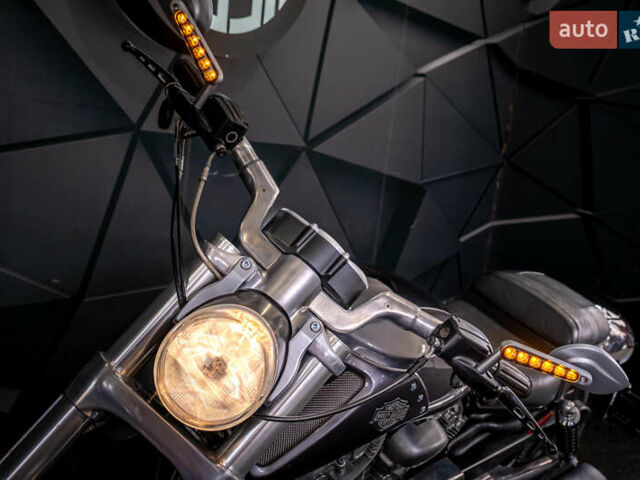 Сірий Харлей-Девідсон VRSCF V-Rod Muscle, об'ємом двигуна 1.25 л та пробігом 22 тис. км за 17000 $, фото 14 на Automoto.ua