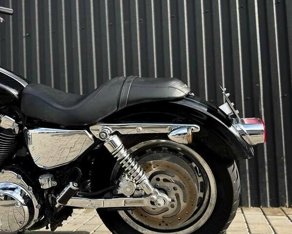 Черный Харлей-Дэвидсон XL 1200C, объемом двигателя 1.2 л и пробегом 29 тыс. км за 5500 $, фото 1 на Automoto.ua