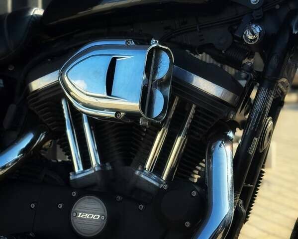 Черный Харлей-Дэвидсон XL 1200CX, объемом двигателя 1.2 л и пробегом 20 тыс. км за 9200 $, фото 3 на Automoto.ua
