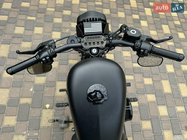 Черный Харлей-Дэвидсон XL 1200CX, объемом двигателя 1.2 л и пробегом 5 тыс. км за 12900 $, фото 10 на Automoto.ua