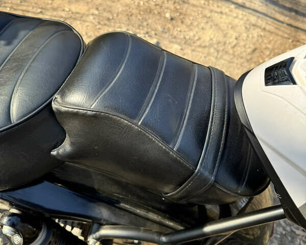 Чорний Харлей-Девідсон XL 883N, об'ємом двигуна 0.88 л та пробігом 5 тис. км за 9000 $, фото 11 на Automoto.ua