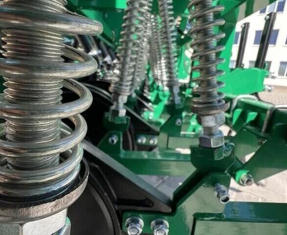 Харвест Другая, объемом двигателя 0 л и пробегом 0 тыс. км за 309206 $, фото 12 на Automoto.ua