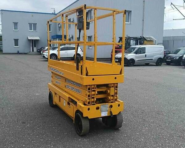 Хаулот Compact 10, объемом двигателя 1.98 л и пробегом 3 тыс. км за 12728 $, фото 1 на Automoto.ua