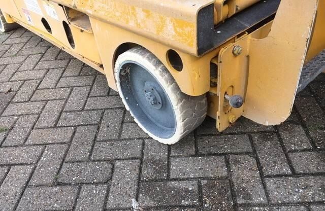 Хаулот Compact 8, объемом двигателя 0 л и пробегом 0 тыс. км за 9158 $, фото 1 на Automoto.ua