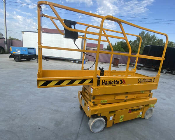 Хаулот Compact 8, объемом двигателя 2.45 л и пробегом 0 тыс. км за 5800 $, фото 1 на Automoto.ua