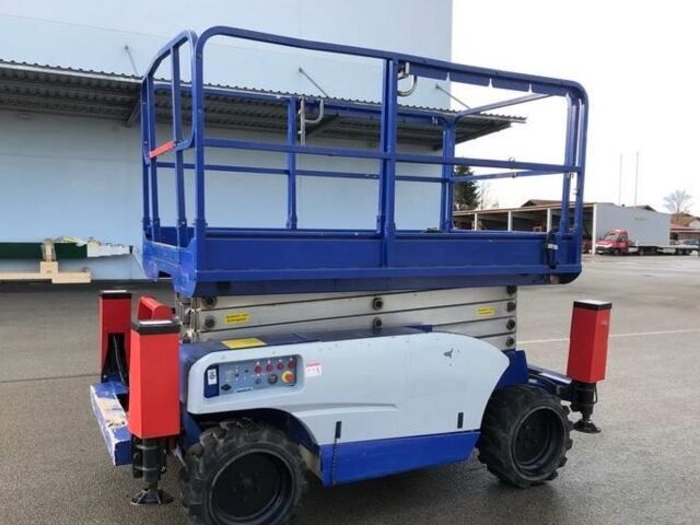 Хаулот Другая, объемом двигателя 0 л и пробегом 0 тыс. км за 21376 $, фото 4 на Automoto.ua