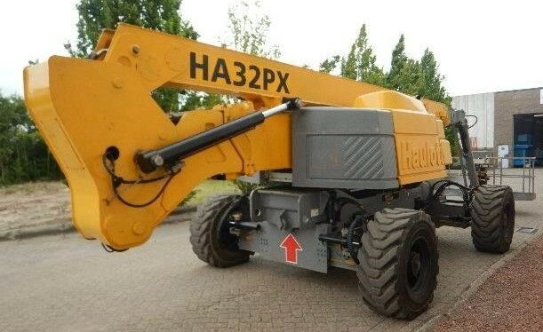 Хаулот Другая, объемом двигателя 0 л и пробегом 0 тыс. км за 59633 $, фото 2 на Automoto.ua